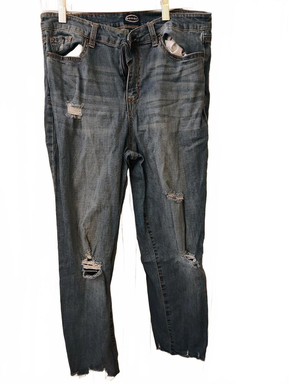 Scoop Brand Jeans - Distressed Crop Jeans size 12